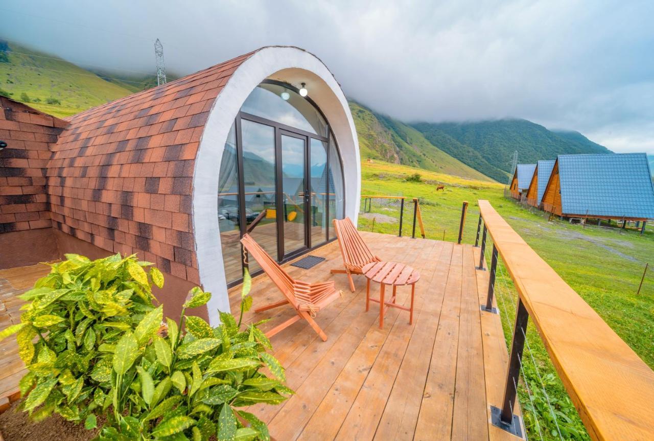 Kazbegi Glamping Hotel Exterior photo