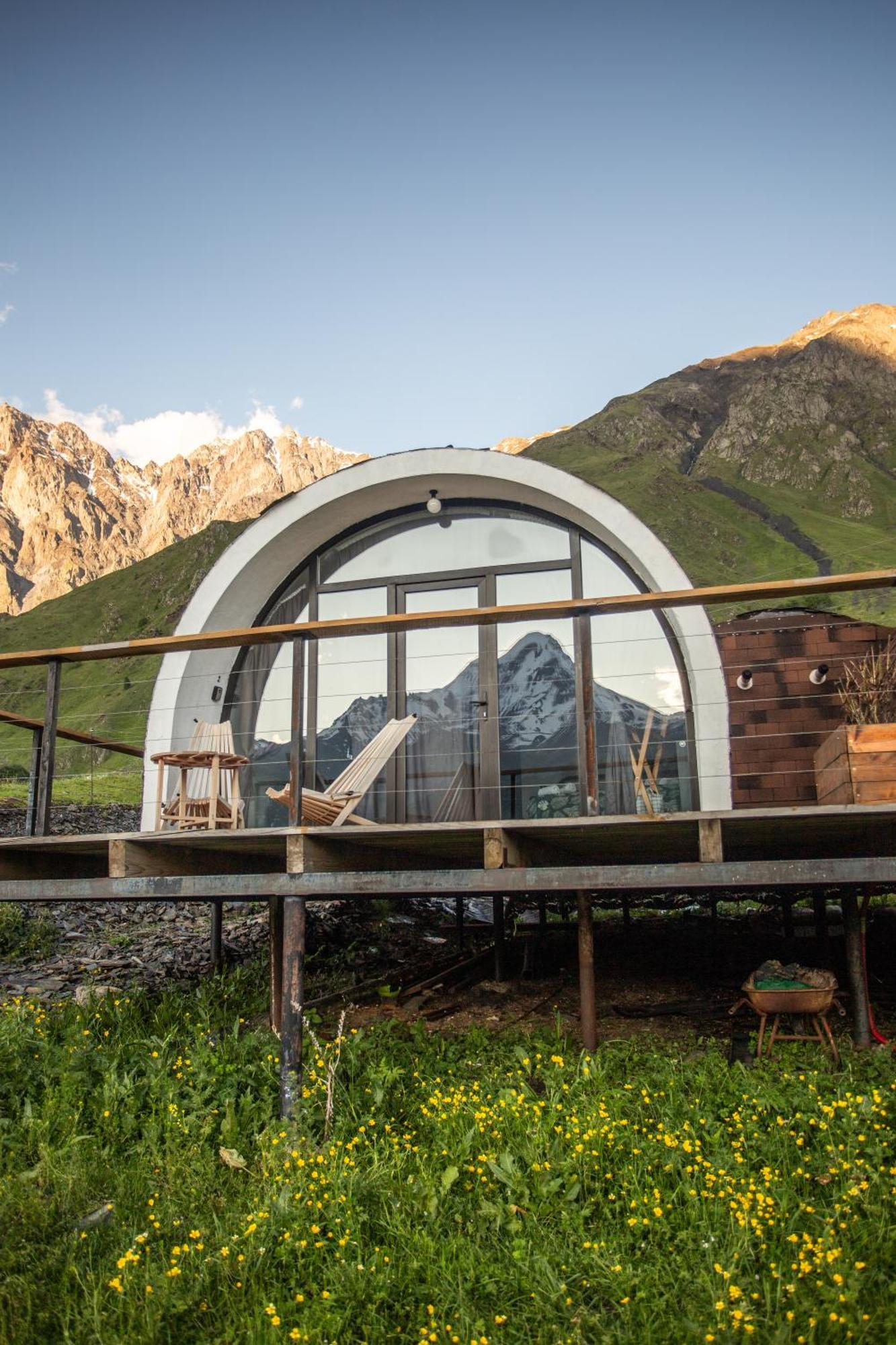 Kazbegi Glamping Hotel Exterior photo